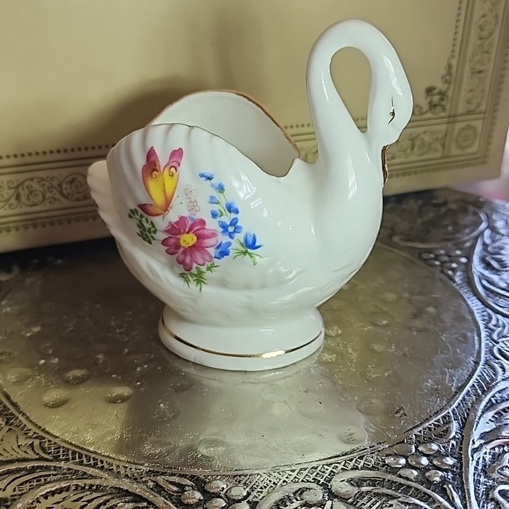 Vintage Floral Swan Figurine Trinket Dish Lefton Porcelain Coquette Bridal